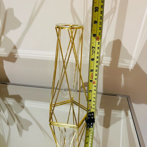 3 Gold Geometric Vases - Picture 7 of 9